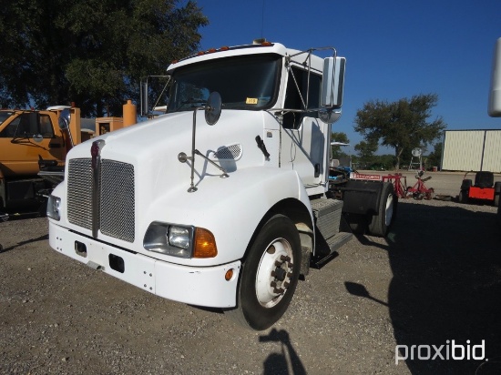 KENWORTH T300 TRUCK (SHOWING APPX 55,256 MILES) (TITLE ON HAND AND WILL BE MAILED CERTIFIED WITHIN 1