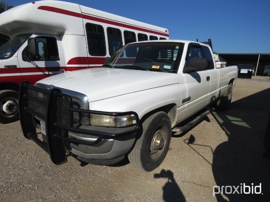 2000 DODGE RAM 2500 PICKUP (DIESEL) (SHOWING APPX 172,287 MILES) (VIN # 1B7KC2363YJ135104) (TITLE ON