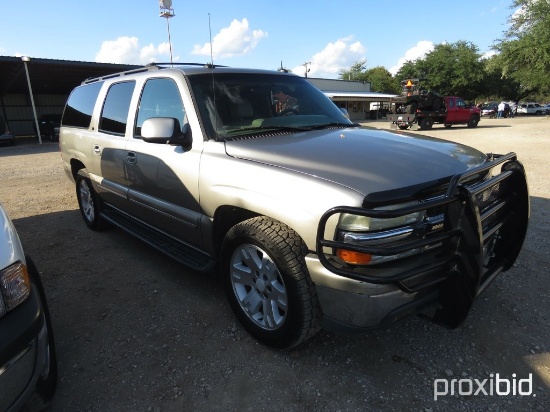 2003 CHEVROLET SUBURBAN (SHOWING APPX 121,795 MILES) (VIN # 3GNEC16Z53G244114) (TITLE ON HAND AND  W