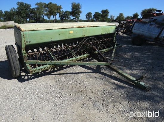 JD 8300 GRAIN DRILL