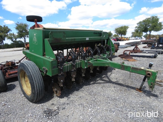 10' GREAT PLAINS NO TILL DRILL