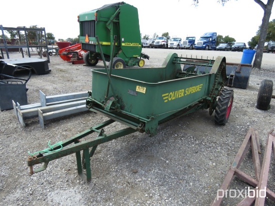 OLIVER SUPERIOR MANURE SPREADER