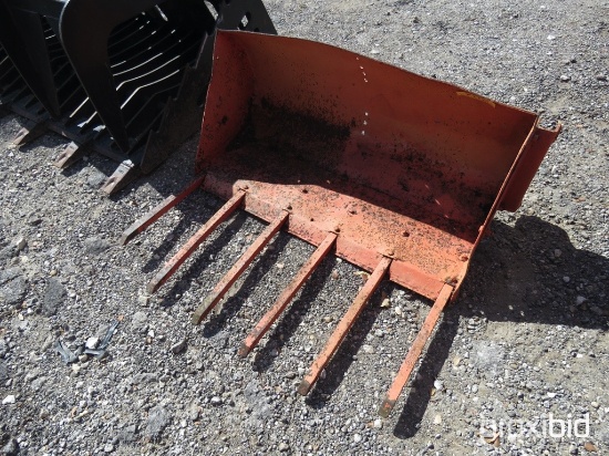 FRONTEND LOADER BUCKET