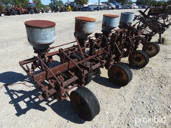 4 ROW BEDDER