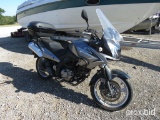 2009 SUZUKI DL650 MOTORCYCLE V - STROM (SHOWING APPX 6, 804 MILES) (SERIAL # JS1VP54B192100551) (TIT