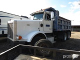 1994 PETERBILT TRUCK TANDEM DUMP VIN # 1XPFD59X4RD341787 (SHOWING APPX 901,056 MILES) (TITLE ON HAND