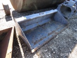 SKID STEER BUCKET