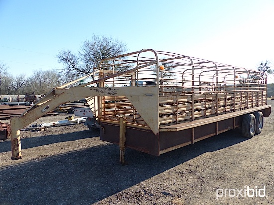 1975 HALE 24' GOOSENECK CATTLE TRAILER (VIN # 752041) (TITLE ON HAND AND WILL BE MAILED CERTIFIED WI