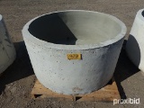 4' CONCRETE WATER TROUGH