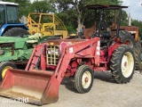 MAHINDRA 3505-D1 TRACTOR W/ LOADER (SHOWING APPX 686 HOURS) (SERIAL # EMV199KZ)