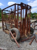 CATTLE SQUEEZE CHUTE