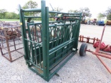 CATTLE SQUEEZE CHUTE