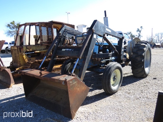 FORD 5000 TRACTOR W/ LOADER (SHOWING APPX 2,152 HOURS,UP TO BUYER TO DO THEIR DUE DILLIGENCE TO CONF