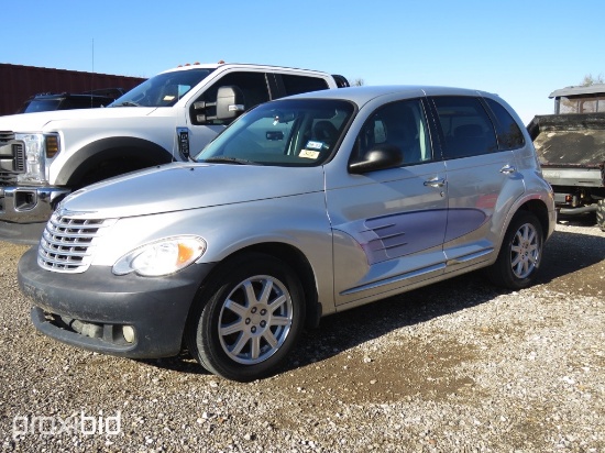 2010 CHRYSLER P.T. CRUISER (SHOWING APPX 110,040 MILES,UP TO BUYER TO DO THEIR DUE DILLIGENCE TO CON