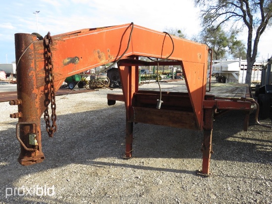 1996 GOOSENECK TAND DUAL TRAILER (VIN # 44CFS4026TT011125) (TITLE ON HAND AND WILL BE MAILED CERTIFI