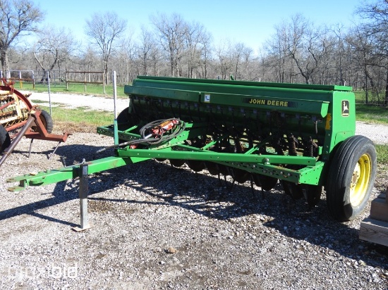 JD 450 GRAIN DRILL