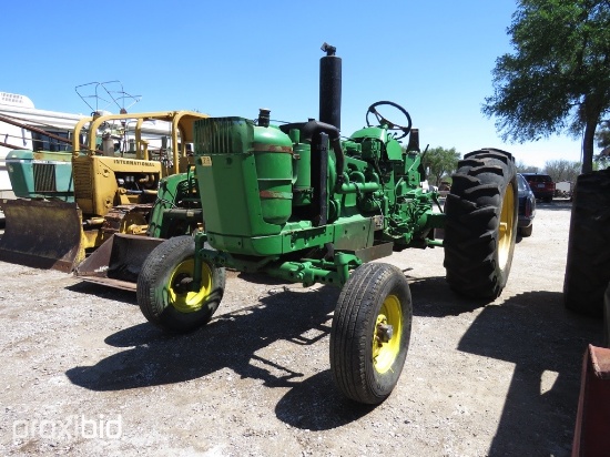 JD 4020 TRACTOR (PARTS) (SERIAL # SNT213R092542R)