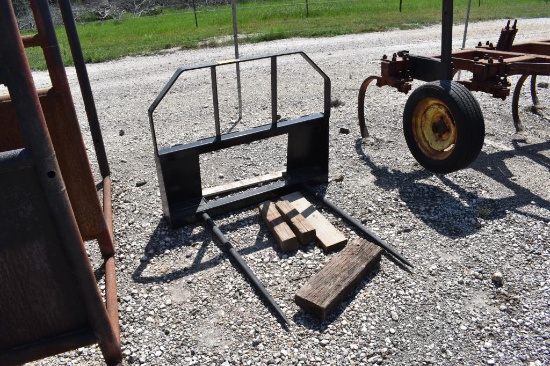 SKID STEER HAY SPEAR