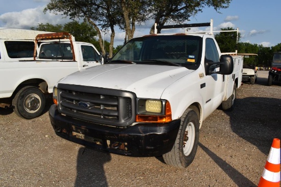 2000 FORD F350 POWERSTROKE PICKUP (MOTOR HAS A THUMP) (VIN # 1FTSF30F9YEE26944) (SHOWING APPX 169,83