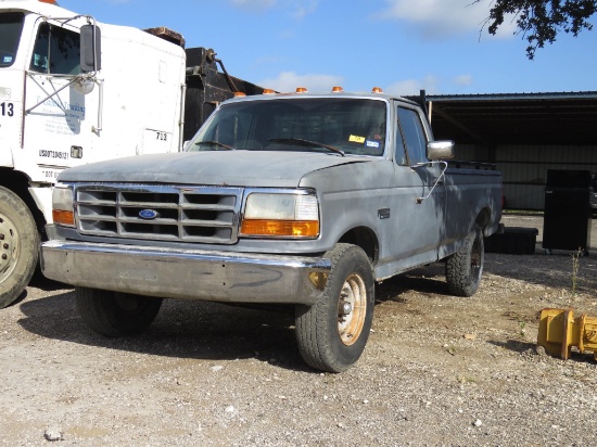 1996 FORD F250XL PICKUP (VIN # 2FTHF25H1TCA14241) (SHOWING APPX 219,986 MILES, UP TO BUYER TO DO THE