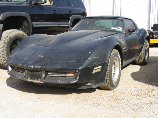 1982 CORVETTE (NOT RUNNING) (VIN # 1G1AY8781C5107632) (SHOWING APPX 74,429 MILES, UP TO BUYER TO DO