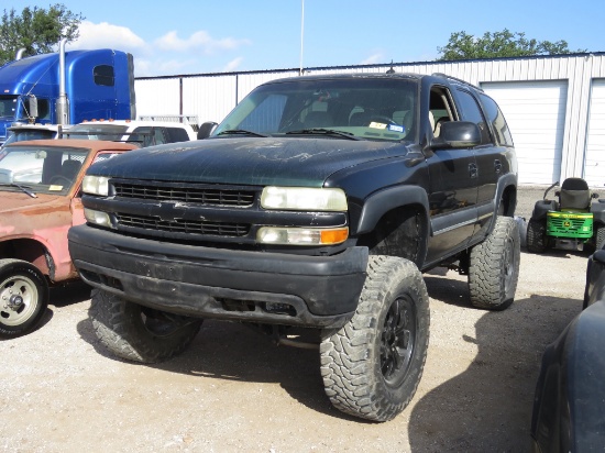 2003 CHEVROLET Z71 TAHOE (VIN # 1GNEK13T93J196375) (SHOWING APPX 195,321 MILES, UP TO BUYER TO DO TH