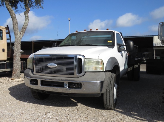 2005 FORD F450 FLATBED PICKUP (VIN # 1FDXF46P75ED18728) (SHOWING APPX 229,229 MILES, UP TO BUYER TO