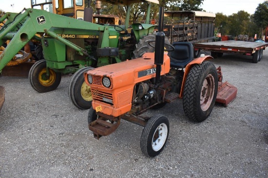 KUBOTA L175 TRACTOR W/ 4' SHREDDER (SERIAL # 72-LL1) (SHOWING APPX 1,302 HOURS, UP TO BUYER TO DO TH