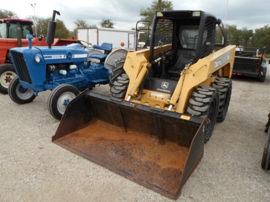 JD 332 SKID STEER (SERIAL # T00332A101345) (SHOWING APPX 182 HOURS, UP TO BUYER TO DO THEIR DUE DILI