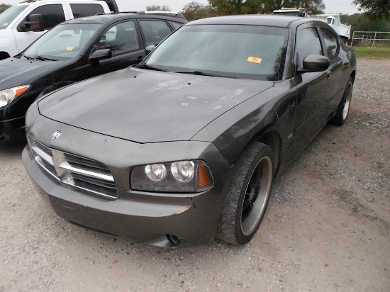 2010 DODGE CHARGER SXT CAR (VIN # 2B3CA3CV9AH263637) (SHOWING APPX 175,075 MILES, UP TO BUYER TO DO