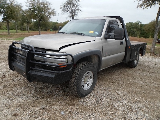 2001 CHEVROLET 2500HD DURAMAX (NEEDS INJECTORS) (VIN # 1GCHK24161E337823) (UNKNOWN MILES, UP TO BUYE