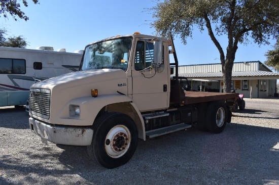 1999 FREIGHLINER TRUCK (VIN # 1FUWJJCB7XHB84872) (SHOWING APPX 225,662 MILES, UP TO BUYER TO DO THEI