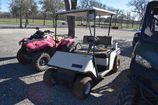 EZ GO GOLF CART (NOT RUNNING) (NO KEY) (SERIAL # 459096)