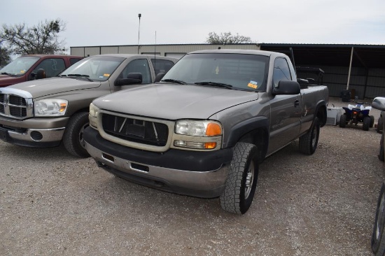 2001 GMC 2500HD PICKUP (VIN # 1GTHC24U51E164853) (UNKNOWN MILES, UP TO THE BUYER TO DO THEIR DUE DIL