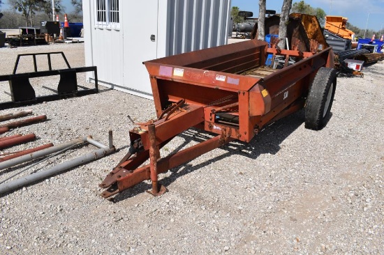IH 530 MANURE SPREADER