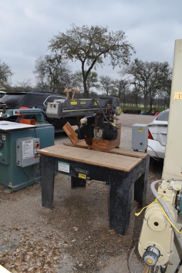 DEWALT 16" RADIAL ARM SAW