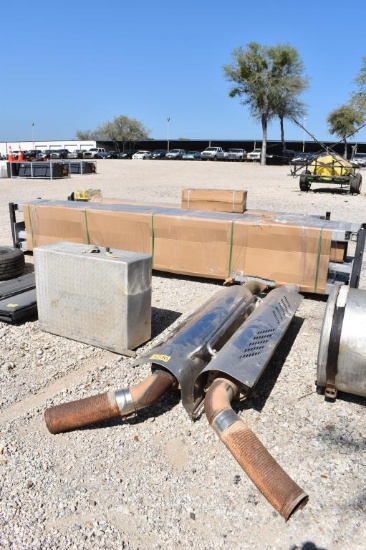 2 - TRUCK STACKS