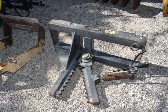 SKID STEER POST PULLER