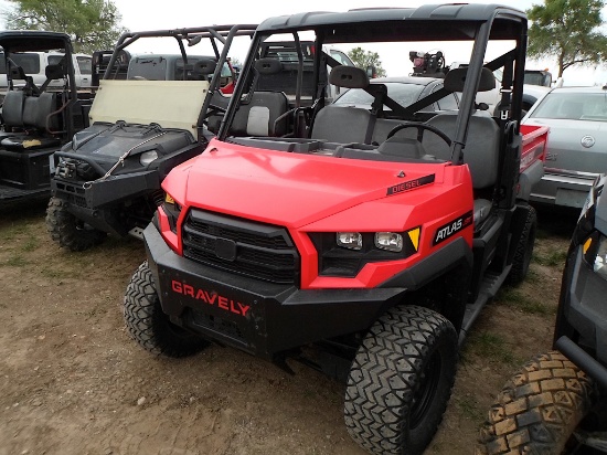 2017 GRAVELY ATLAS JSV3000 SIDE BY SIDE, DIESEL (SERIAL # 4XABBAD11H8170111) (SHOWING APPX 1,048 MIL