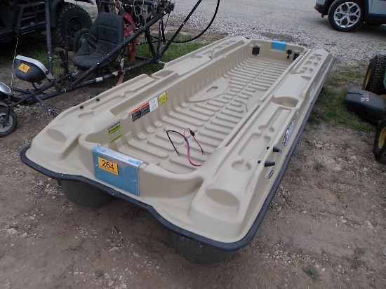 PELICAN BOAT (STOCK TANK USE ONLY)