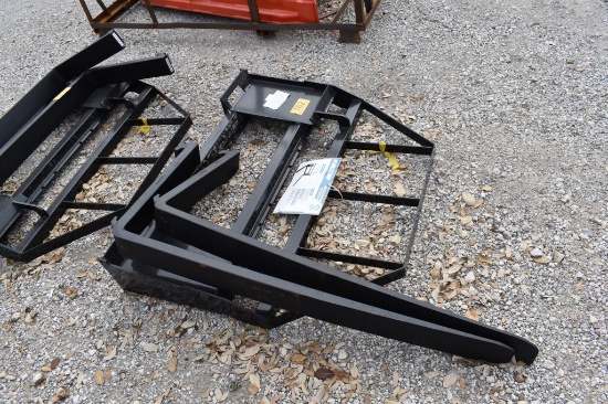 SKID STEER PALLET FORK