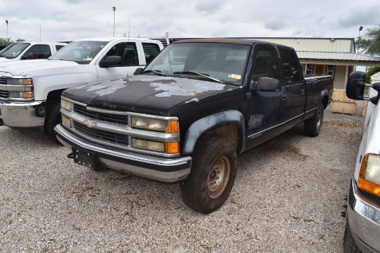 1995 CHEVROLET 3500 PICKUP (NOT RUNNING) (VIN # 1GCHK33KXSF006139) (SHOWING APPX 281,421 MILES, UP T