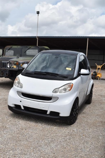 2014 SMART CAR (VIN # WMEEJ3BA7EK753189) (SHOWING APPX 70,184 MILES, UP TO THE BUYER TO DO THEIR DUE