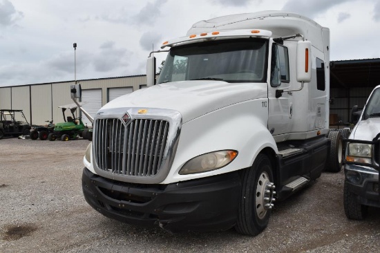 2010 IH PRO STAR TRUCK (VIN # 3HSCUAPR7AN206623) (UNKNOWN MILES, UP TO THE BUYER TO DO THEIR DUE DIL