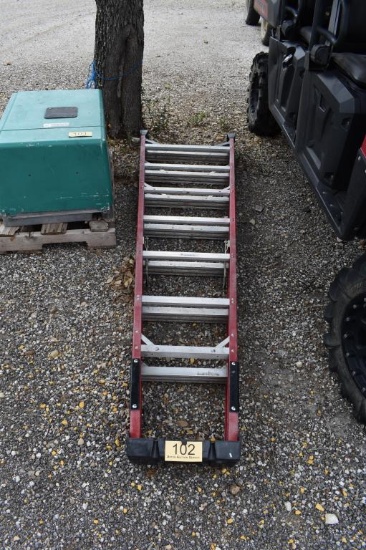 8' STEP LADDER