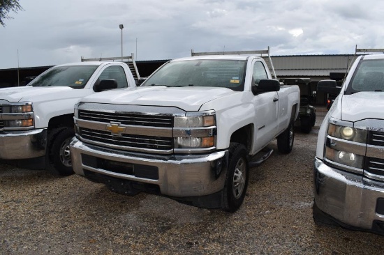 2015 CHEVROLET 2500 PICKUP (VIN # 1GC0CUEG3FZ504972) (SHOWING APPX 184,225 MILES, UP TO THE BUYER TO