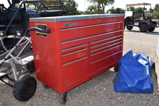 SNAP ON TOOL BOX W/KEY (KEY IN THE OFFICE) (K)