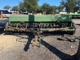 JD 8200 GRAIN DRILL