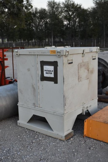 320 GALLON WATER TANK