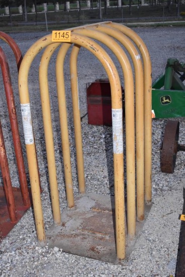 TIRE CAGE